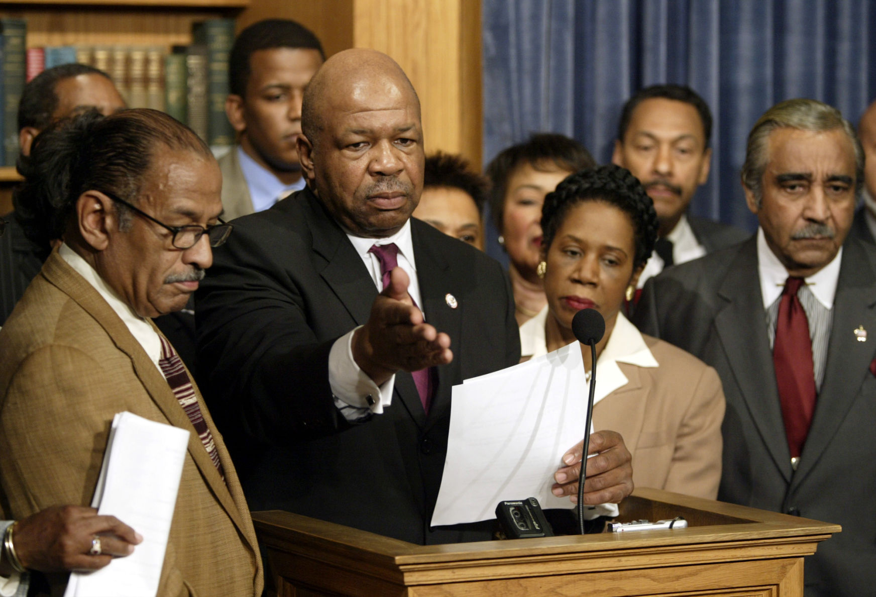 Feb. 25, 2004